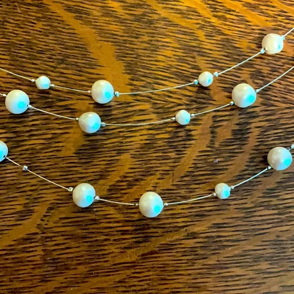 Dillards White Beaded Necklace - Picture 2 of 3